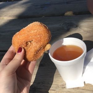 Meet your Posher, Michaela